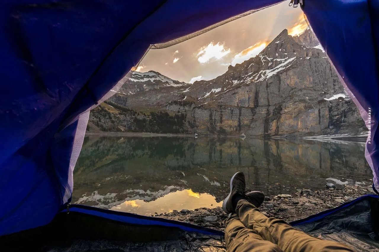 Living & Sleeping XXL: Camping en tiendas, caravanas y autocaravanas