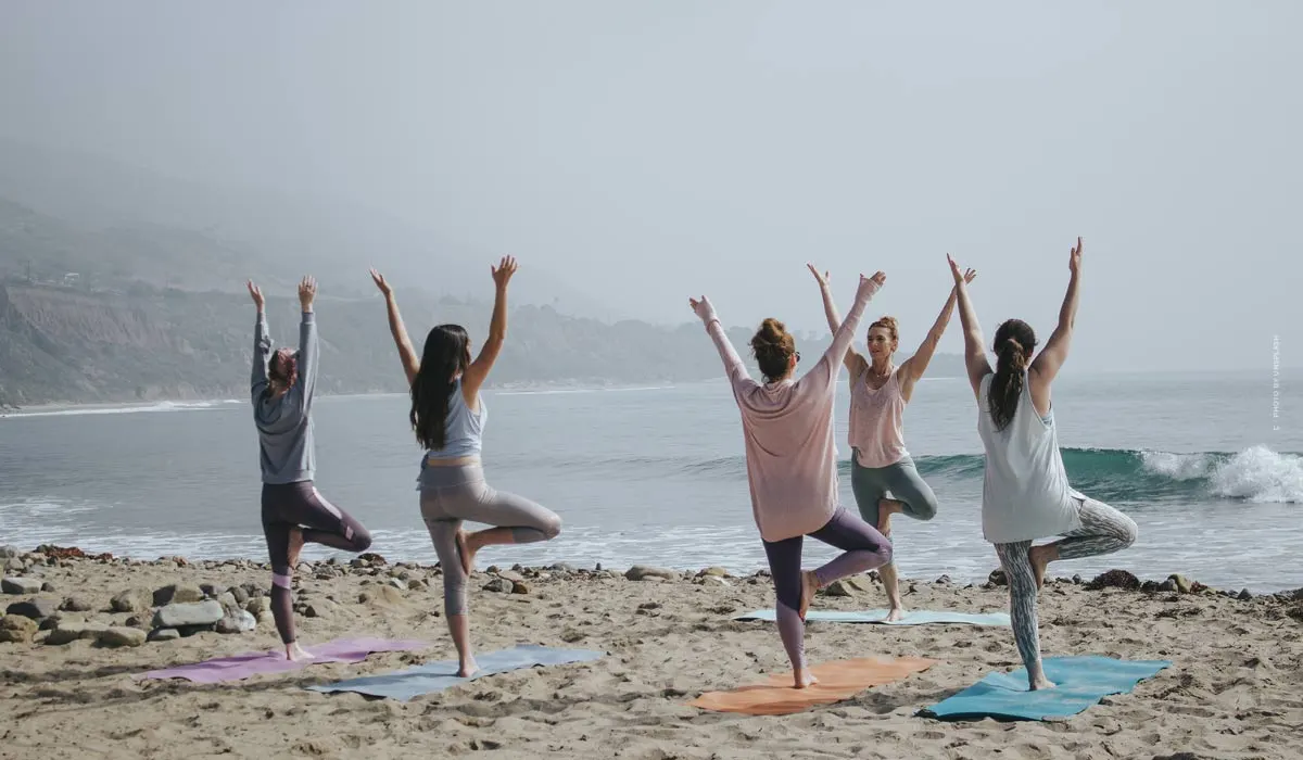 Yoga: ejercicios para principiantes, conocimientos básicos & consejos de las estrellas - ¡incluyendo videos para unirse!