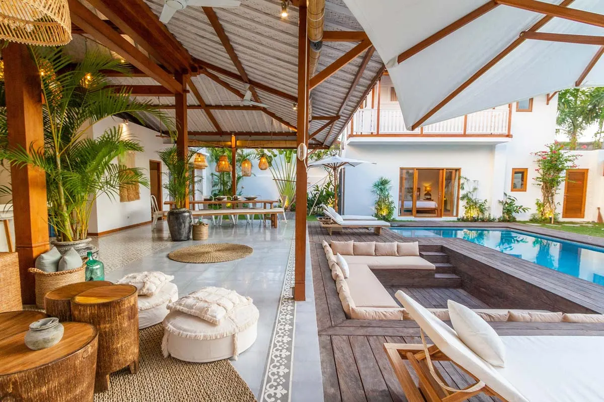 Mobiliario para el patio: Azulejos, techos, pantallas de privacidad - Diseñe su oasis de bienestar con muebles de lujo