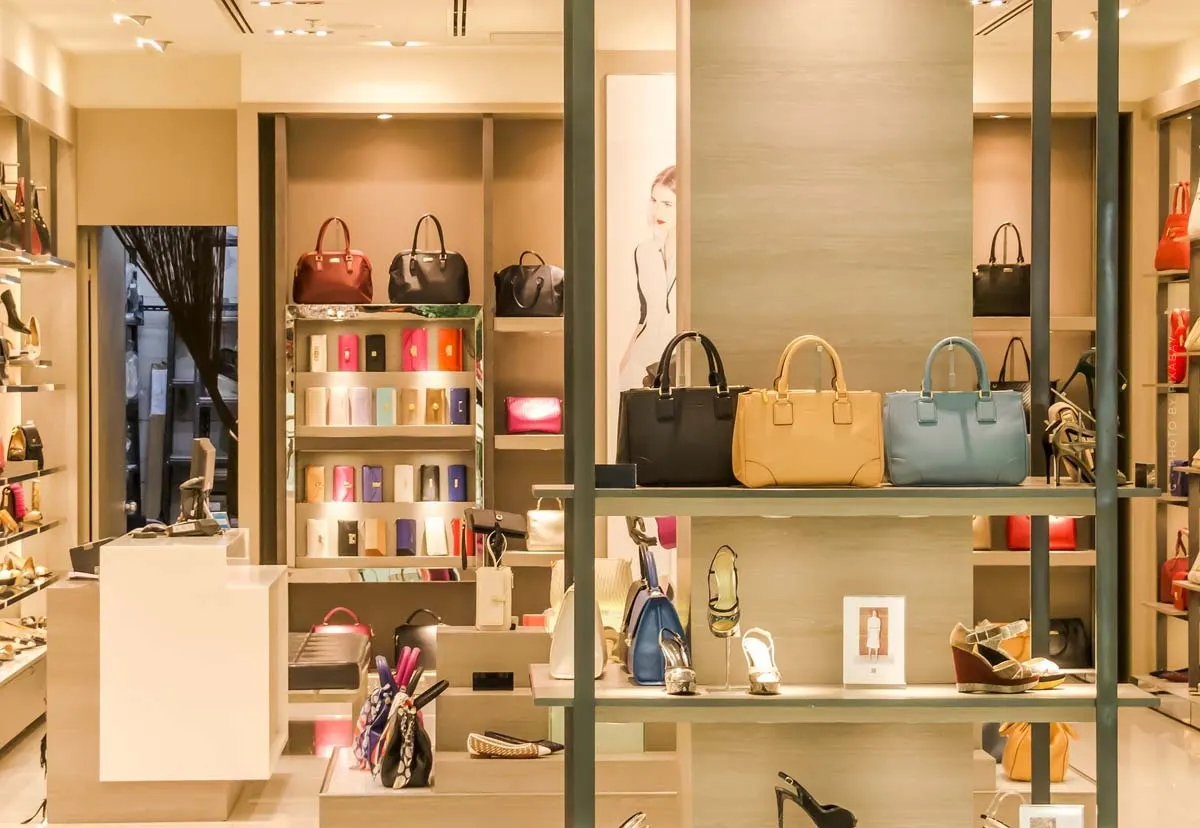 Vídeos de Stella McCartney: Bolsos, Cuero Vegano, Adidas & Co.