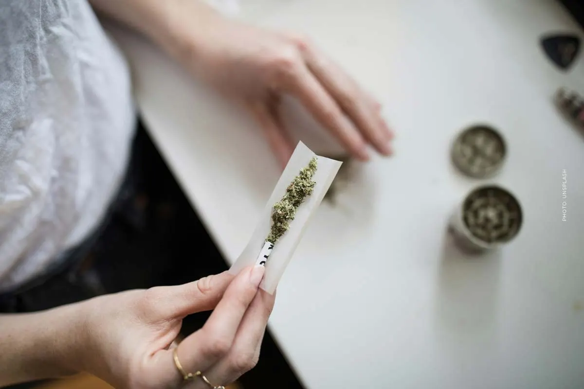 Comprar cannabis online: ¡Legal! Las mejores "tiendas" - médico de cannabis, prescripción, farmacia y entrega