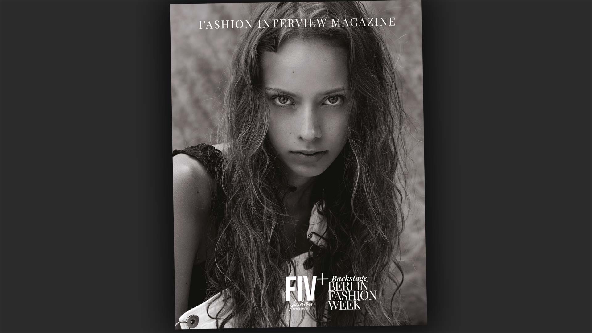 oliver-rudolph-fashion-photographer-photo-series-magazin-2016-page-one-cover-anika-meningen